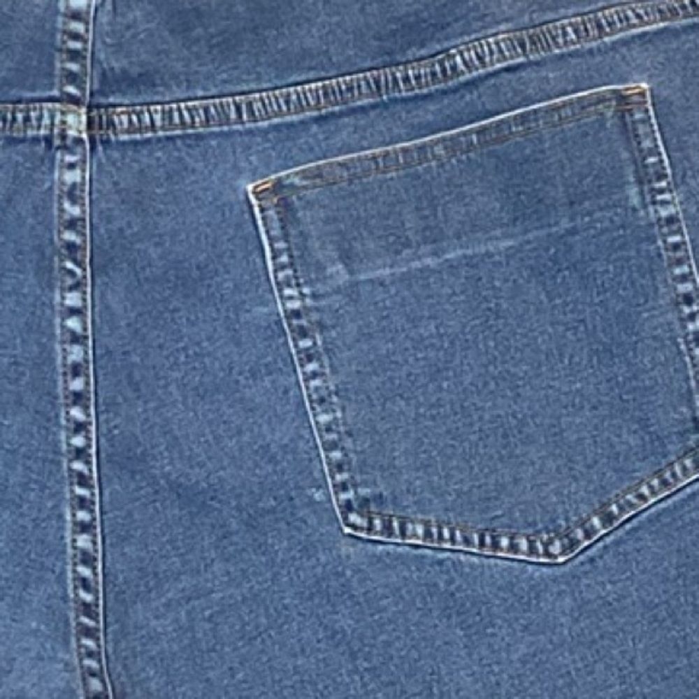 10/$50 SO BLUE SIGRID OLDEN WOMAN JEANS SHORTS SIZE 20W - Picture 12 of 14